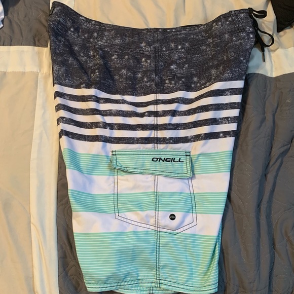 O’Neil board shorts - Picture 3 of 3